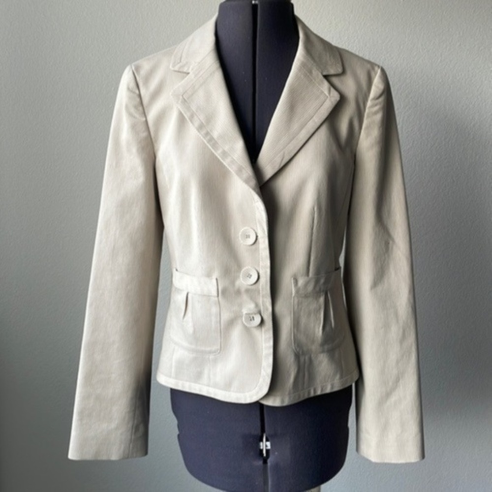 Halogen jacket blazer 3 button ivory and tan pin striped size Medium